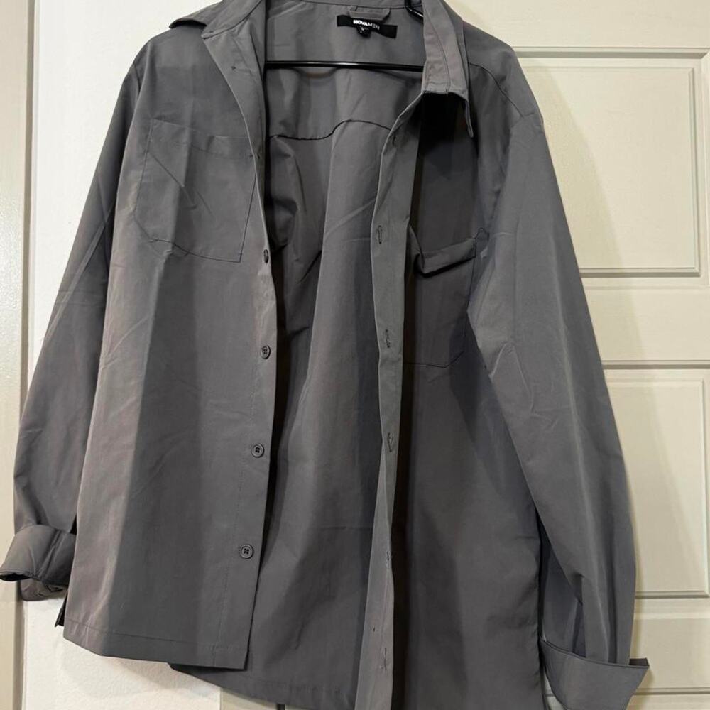Novamen grey long sleeve shirt